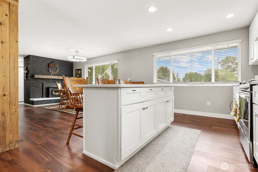 Property photo for 11005 Morning Side Drive E, Puyallup photo 9