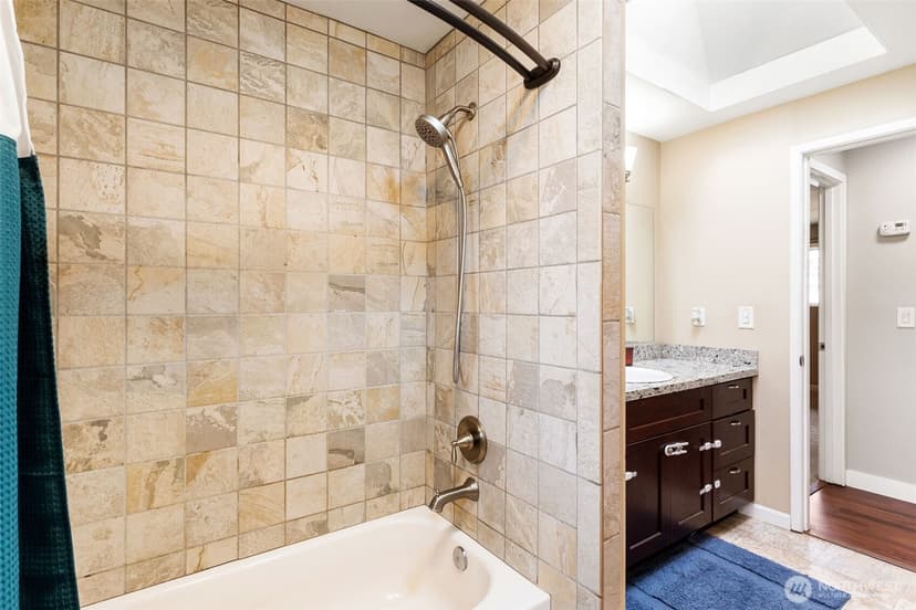 Property photo for 11005 Morning Side Drive E, Puyallup photo 28