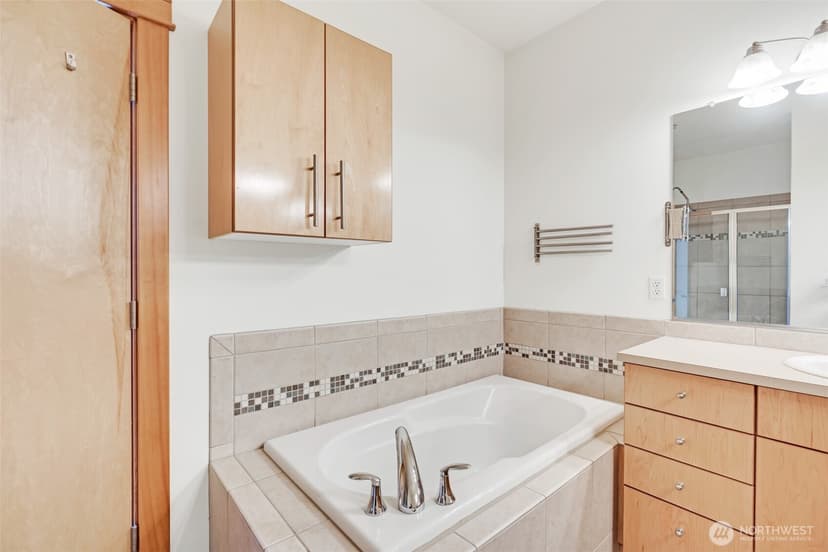 Property photo for 2520 Jefferson Avenue #L, Tacoma photo 15