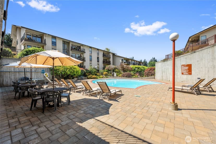 Property photo for 13229 Linden Avenue N #507B, Seattle photo 21