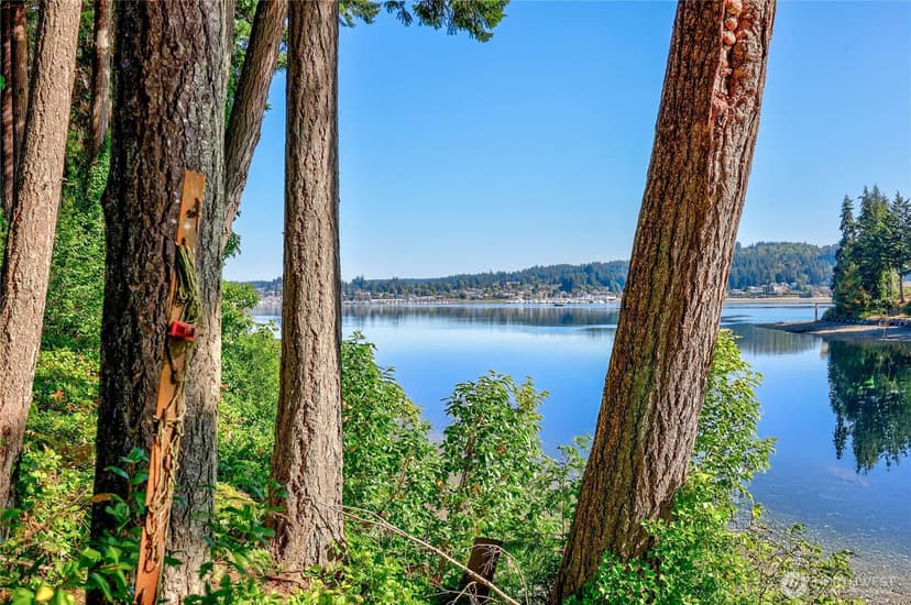 Property photo for 16406 Thorpe Road NE, Poulsbo