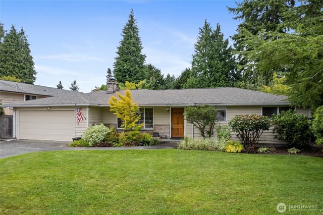 Property photo for 7215 25th Street W, University Place photo 2