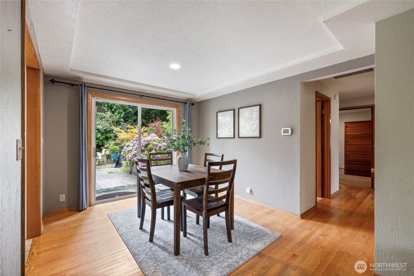 Property photo for 7215 25th Street W, University Place photo 9