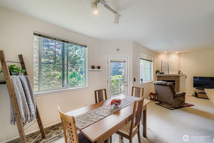 Property photo for 13000 Admiralty Way #A205, Everett photo 10