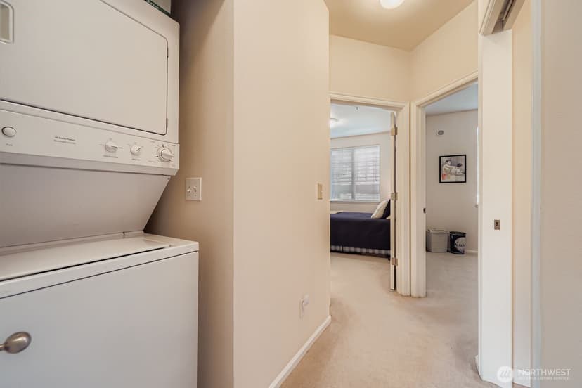 Property photo for 13000 Admiralty Way #A205, Everett photo 25
