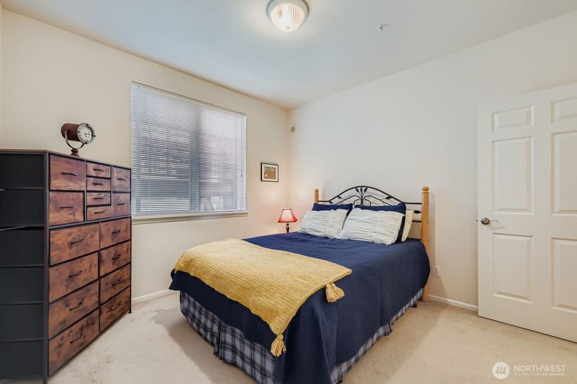 Property photo for 13000 Admiralty Way #A205, Everett photo 18
