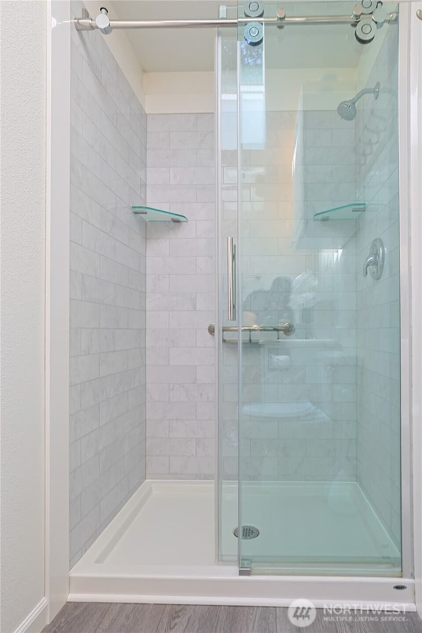 Property photo for 543 NE Conifer Drive, Bremerton photo 28