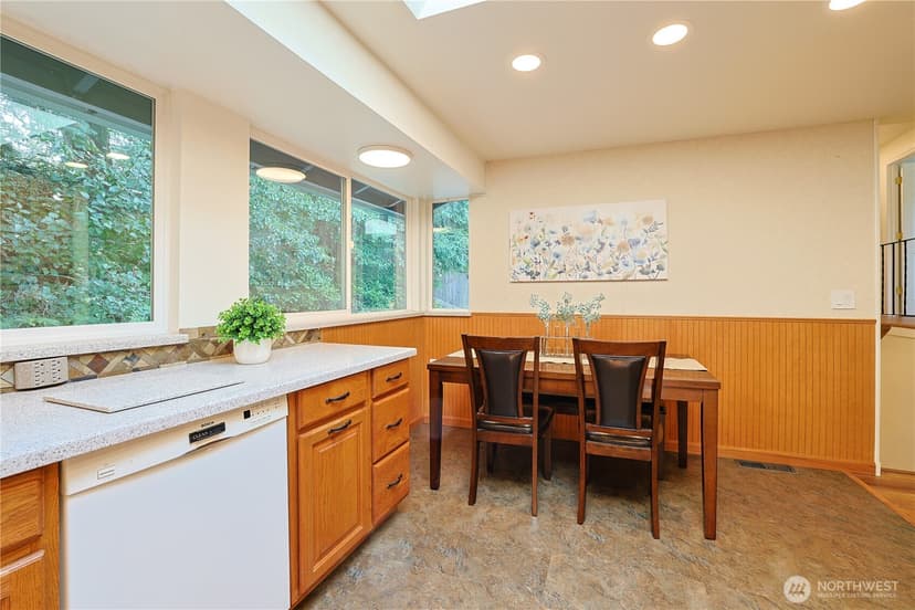 Property photo for 543 NE Conifer Drive, Bremerton photo 18