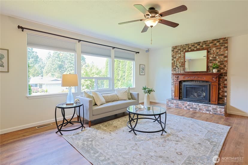 Property photo for 543 NE Conifer Drive, Bremerton photo 9