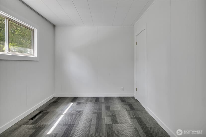 Property photo for 4107 Madrona Drive SE, Port Orchard photo 10