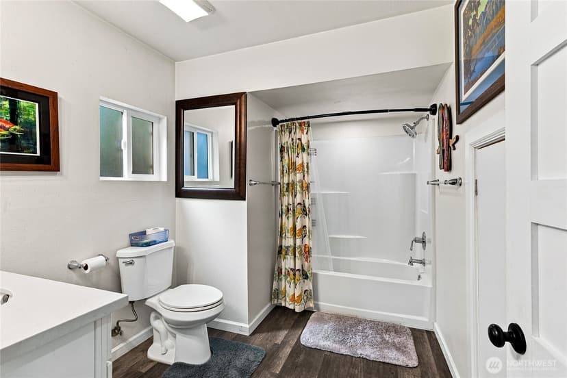 Property photo for 1224 West Avenue, Port Orchard photo 17