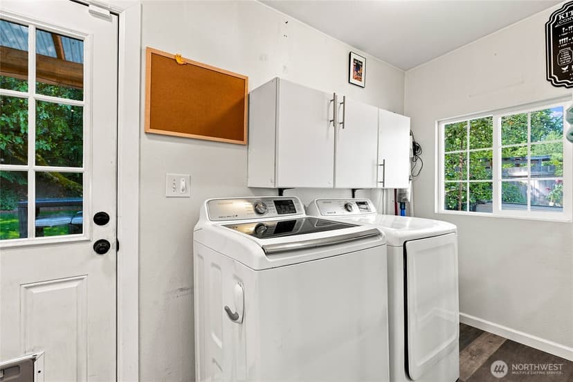 Property photo for 1224 West Avenue, Port Orchard photo 18