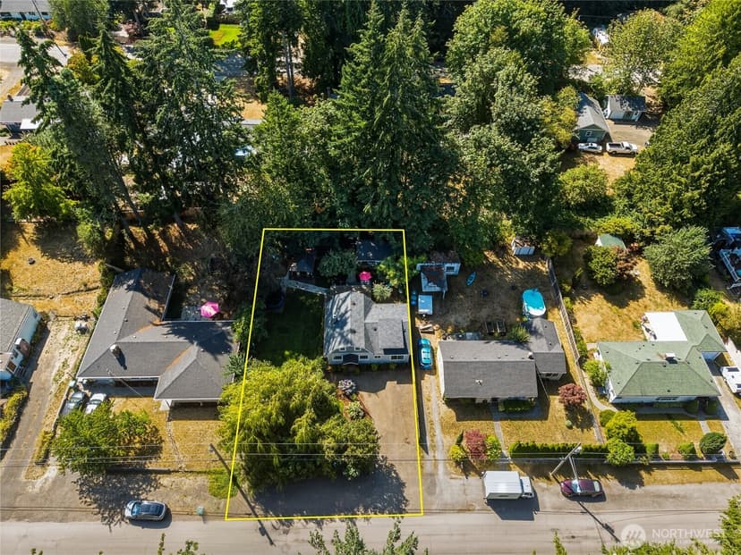 Property photo for 1224 West Avenue, Port Orchard photo 27