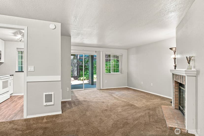 Property photo for 15433 Country Club Drive #E103, Mill Creek photo 10