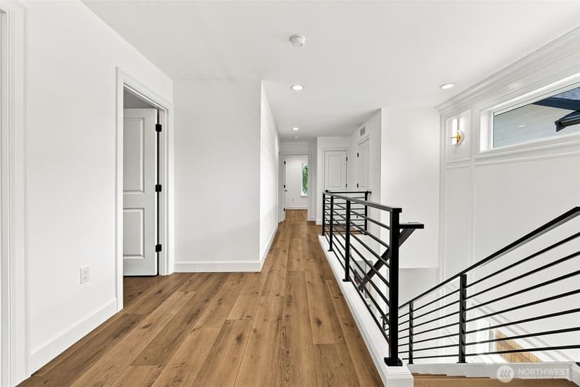 Property photo for 8823 121st Street SW, Lakewood photo 18