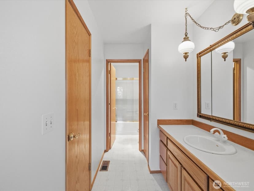 Property photo for 8809 Earl Avenue NW, Seattle photo 18