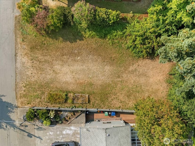 Property photo for 8809 Earl Avenue NW, Seattle photo 31