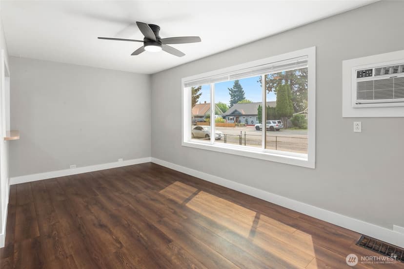 Property photo for 403 E 3rd Street, Cle Elum photo 9