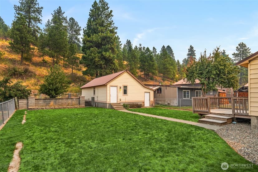Property photo for 403 E 3rd Street, Cle Elum photo 7