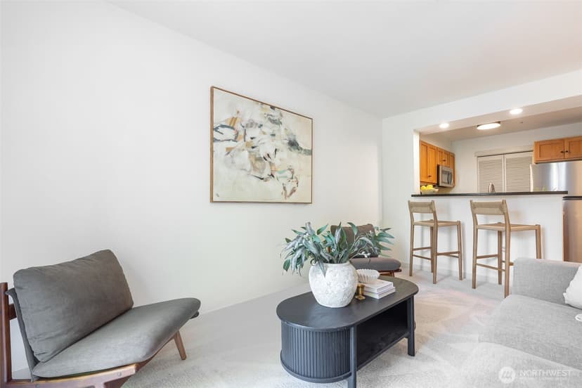Property photo for 1909 10th Avenue W #206, Seattle photo 16