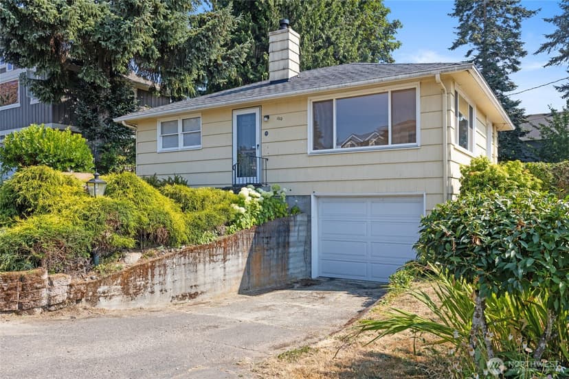 Property photo for 1013 N 33rd Place, Renton