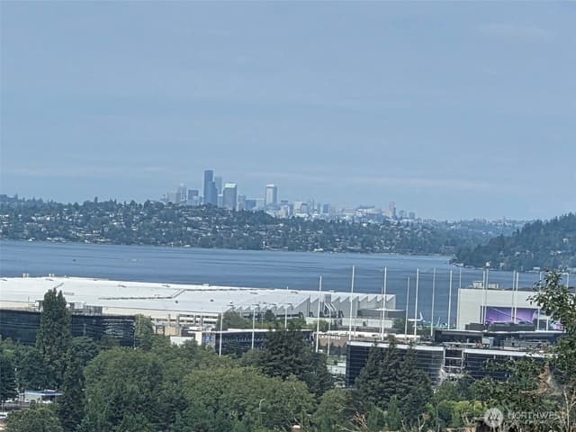 Property photo for 2101 SE 2nd Place, Renton photo 2