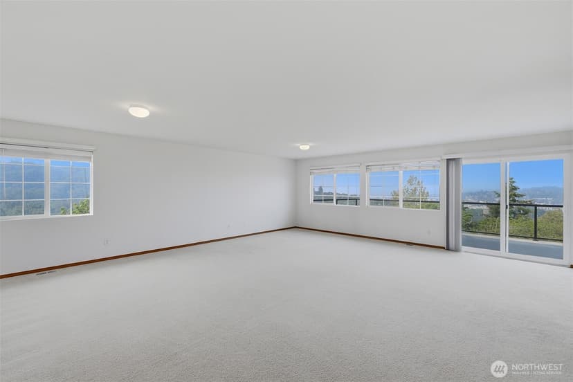 Property photo for 2101 SE 2nd Place, Renton photo 21