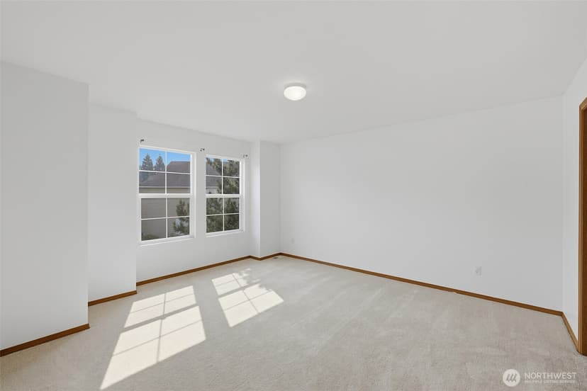 Property photo for 2101 SE 2nd Place, Renton photo 27