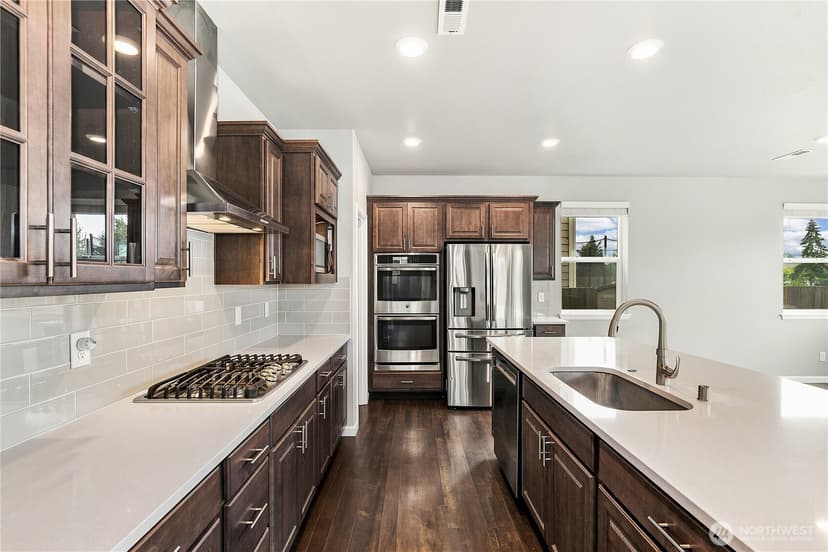 Property photo for 2213 97th Avenue Ct E, Edgewood photo 9