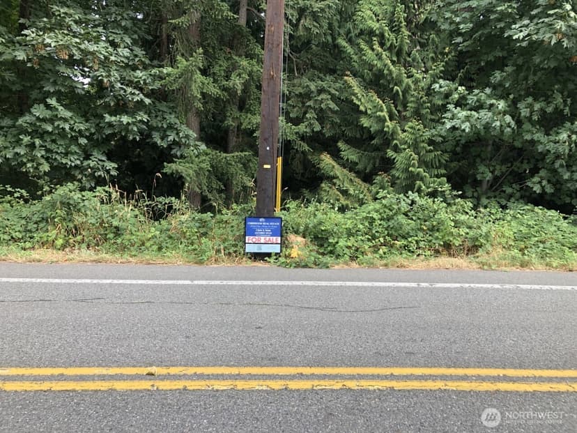 Property photo for 212 xx Cypress Way, Lynnwood photo 31