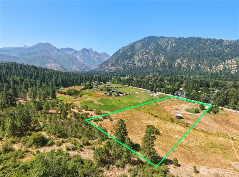 Property photo for 8237 E Leavenworth Road, Leavenworth photo 8
