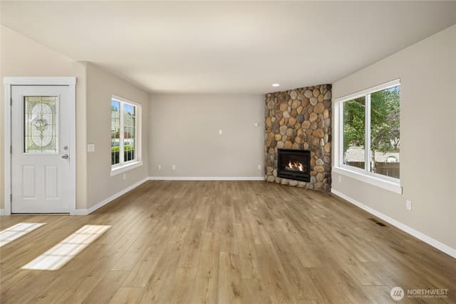 Property photo for 918 Marian Drive, Cle Elum photo 5
