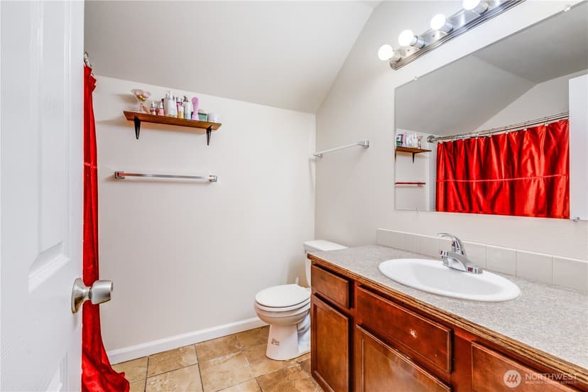 Property photo for 8921 Commercial Street SW, Lakewood photo 26