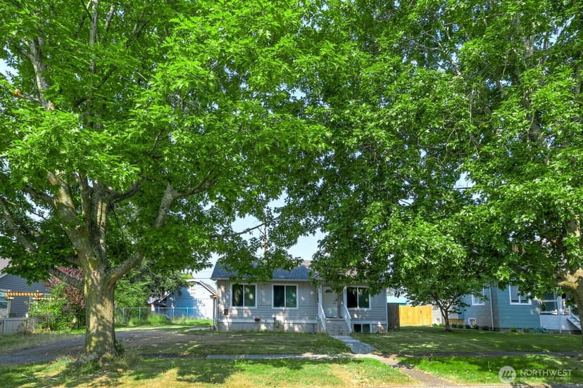 Property photo for 2326 McDougall Avenue, Everett photo 2