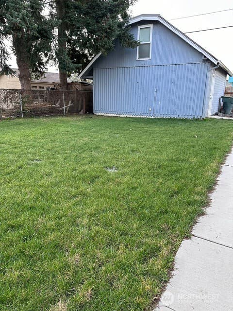 Property photo for 2326 McDougall Avenue, Everett photo 37