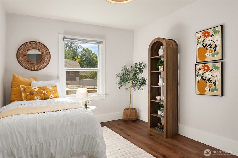 Property photo for 14345 36th Avenue NE, Seattle photo 15