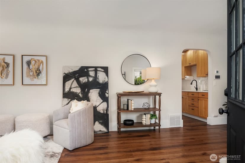 Property photo for 14345 36th Avenue NE, Seattle photo 5