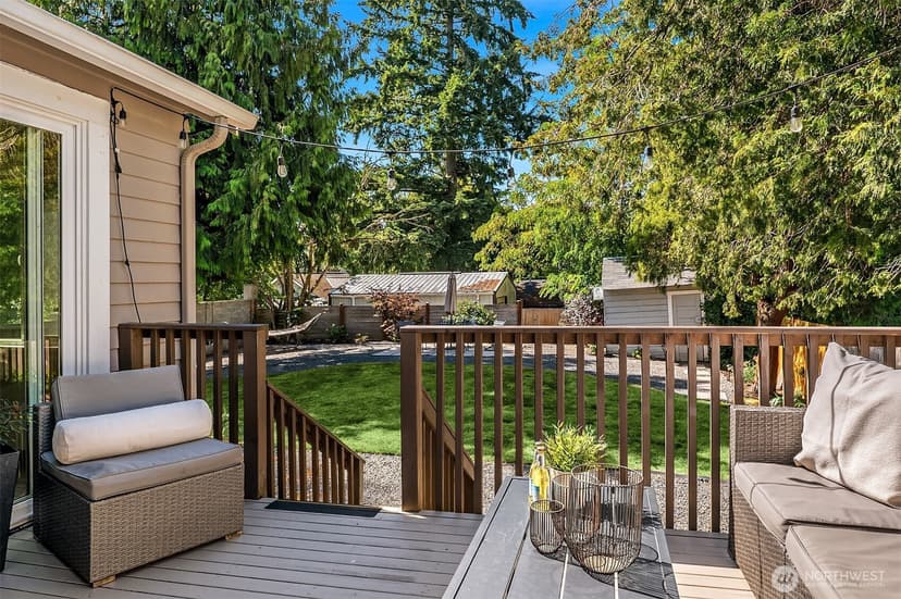 Property photo for 14345 36th Avenue NE, Seattle photo 13