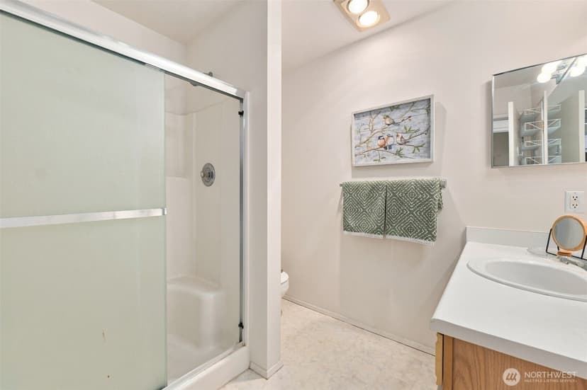 Property photo for 2251 Highview Lane W #C302, Bremerton photo 28