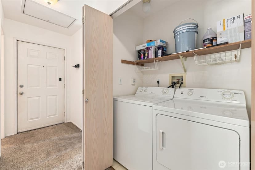 Property photo for 2251 Highview Lane W #C302, Bremerton photo 30