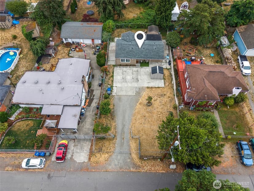 Property photo for 819 SW 134th Street SW, Burien photo 34