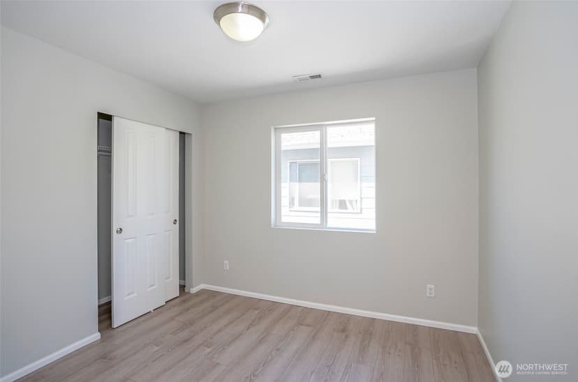 Property photo for 4020 Tribute Avenue E, Fife photo 23