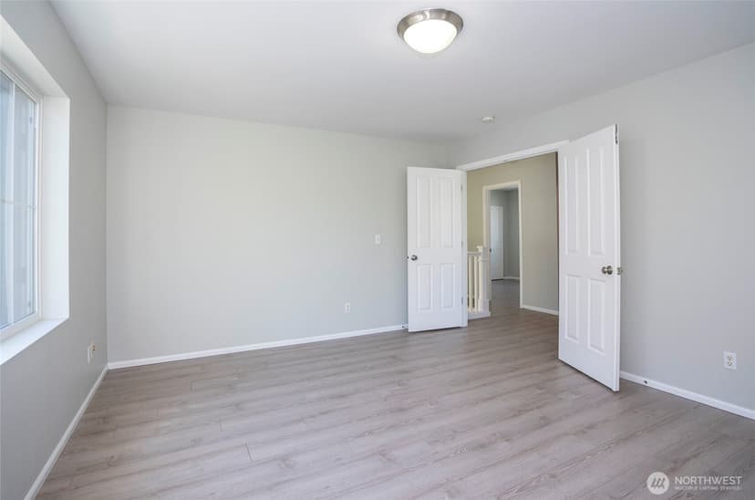 Property photo for 4020 Tribute Avenue E, Fife photo 20