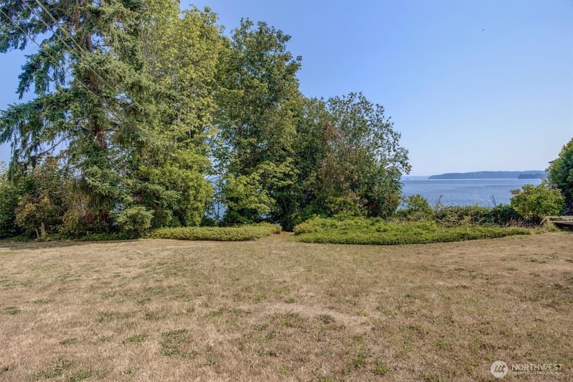 Property photo for 1239 Colchester Drive E, Port Orchard photo 20