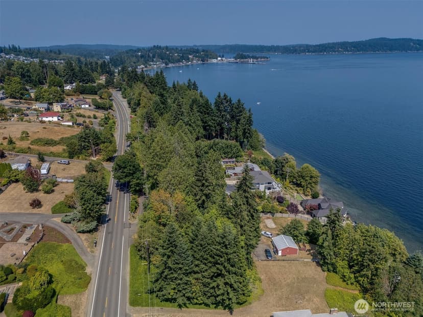 Property photo for 1239 Colchester Drive E, Port Orchard photo 26