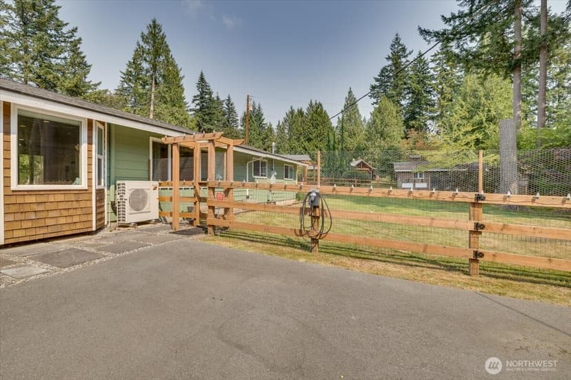 Property photo for 17909 Trombley Road, Snohomish photo 30