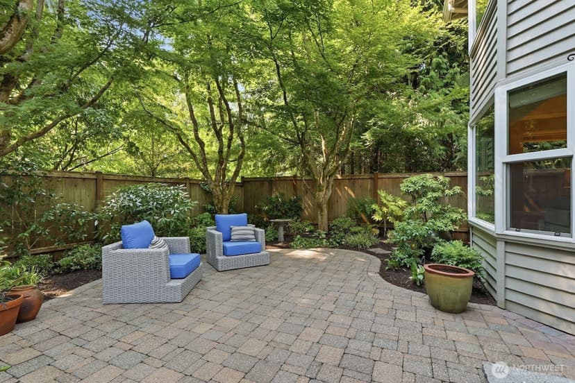 Property photo for 1824 Mill Pointe Drive SE, Mill Creek photo 3