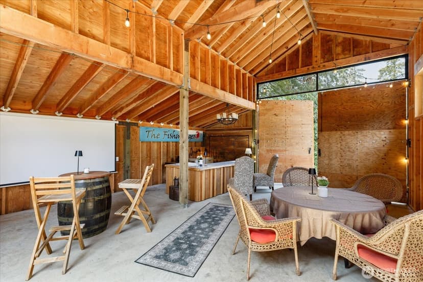Property photo for 8015 Cultus Bay Road, Clinton photo 34