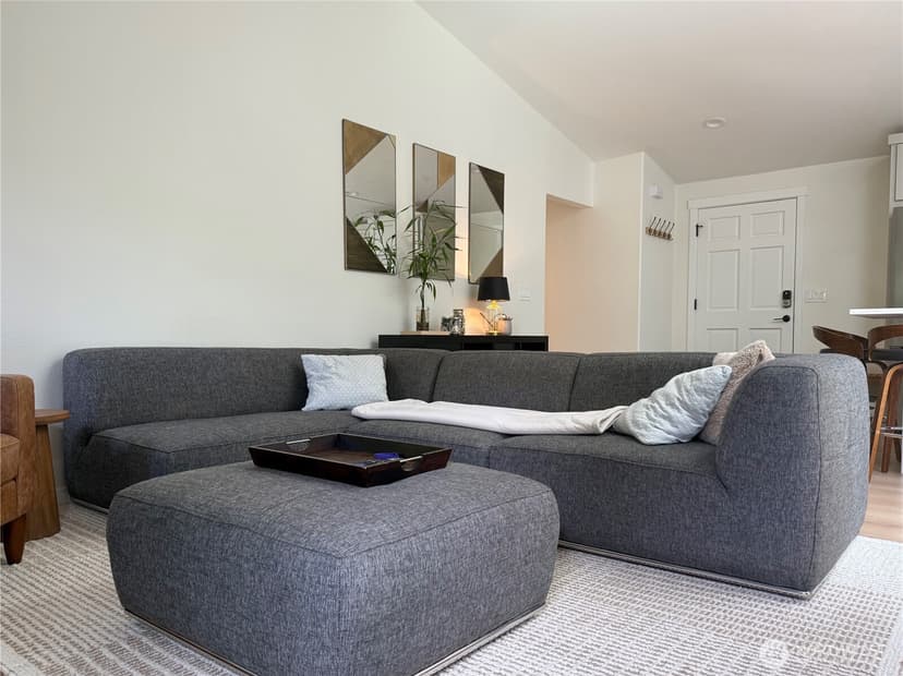 Property photo for 9323 NE 124th Street, Kirkland photo 8