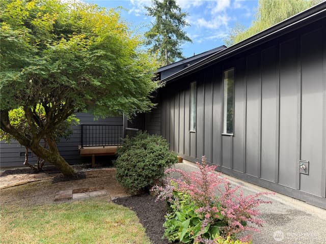 Property photo for 9323 NE 124th Street, Kirkland photo 3